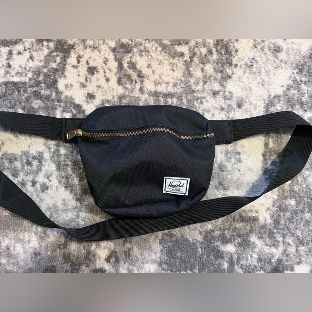 Herschel fanny pack